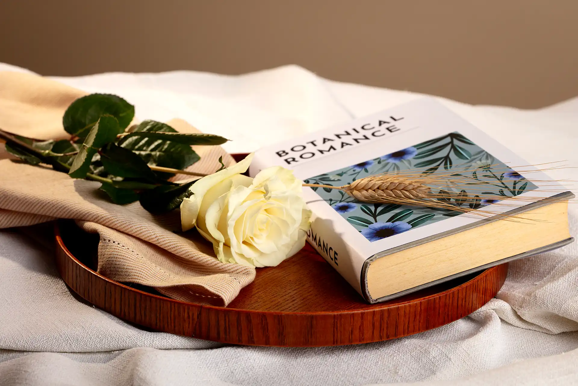 Yetişkin kitap kapak tasarımı örnekleri ve roman kapak tasarım kriterleri